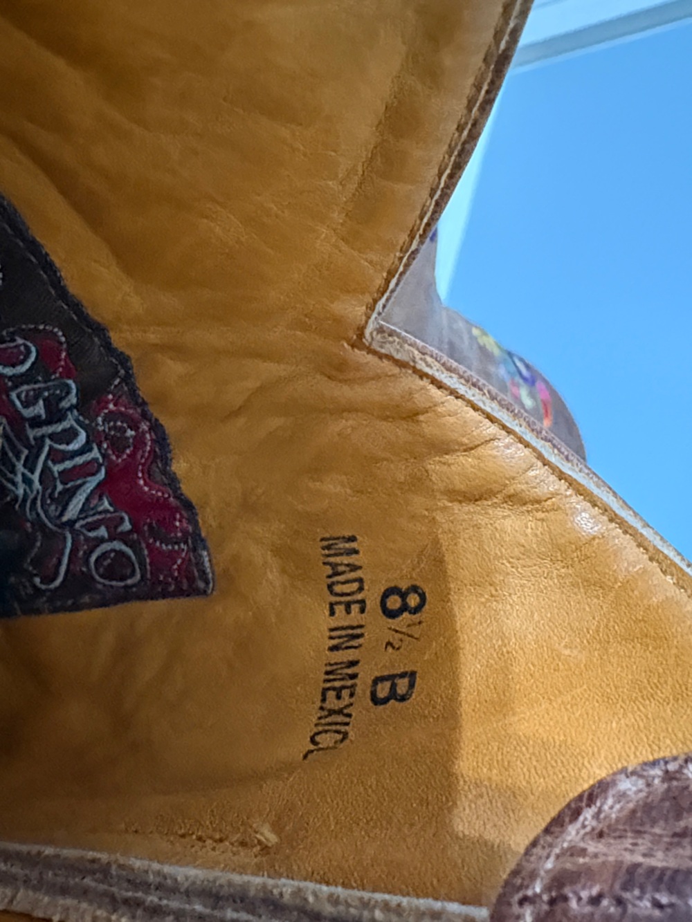 Old Gringo Brown Leather Ankle Boots with Colorful Floral Embroidery - Picture 4 of 11